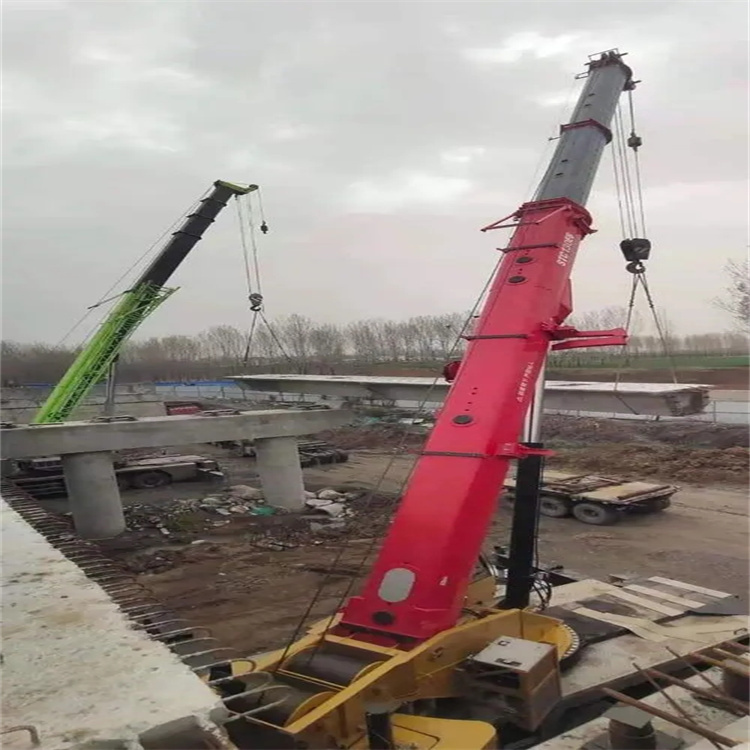 台山钢构件起吊,吊点采用几点绑扎